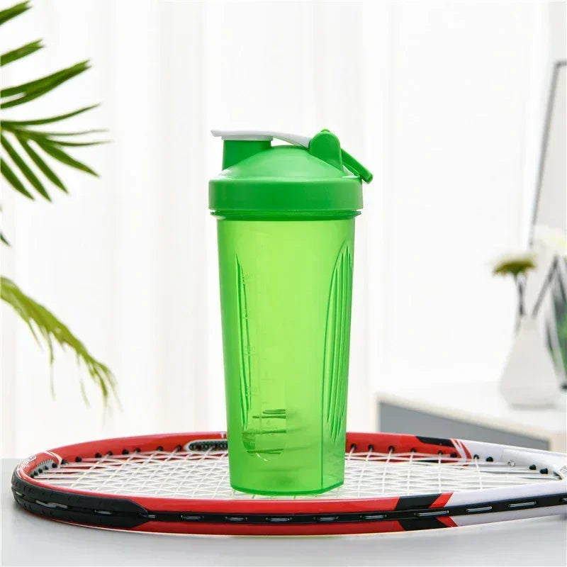 600ml Protein Shaker Bottle Leak-Proof Mixer | FitNest UK
