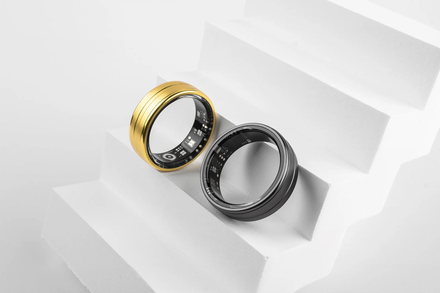 R06 Smart Ring  Heart & Oxygen Monitor | FitNest UK